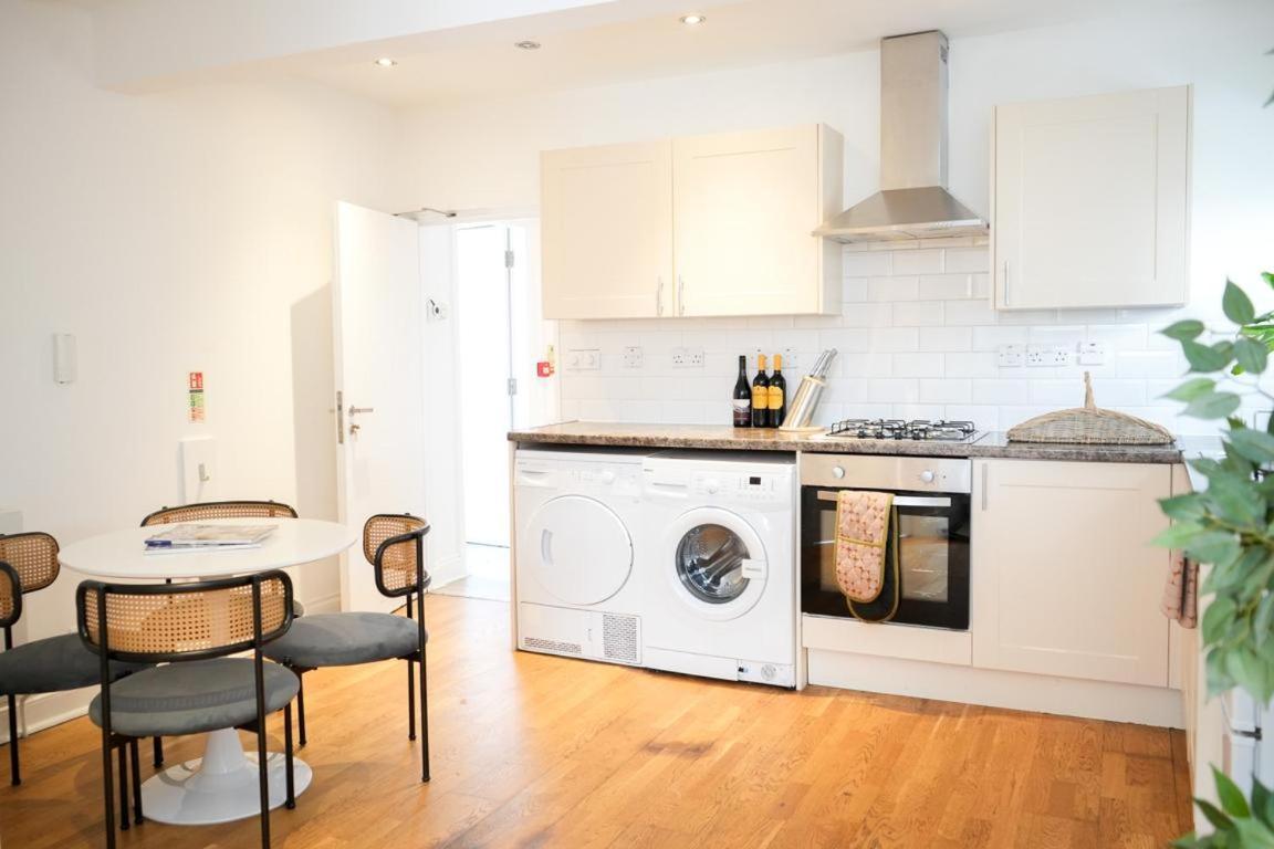 Fun Energetic Oasis In Islington - Sleeps6 Appartement Londen Buitenkant foto